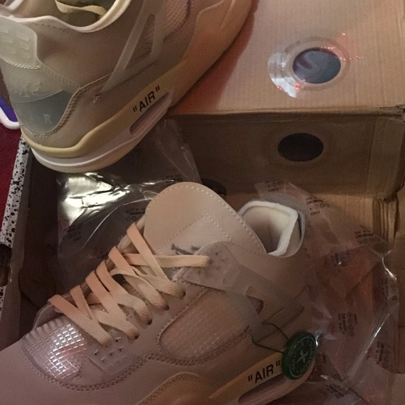 Jordan 4s off white never worn Been in my safe for few weeks I’m asking $1100 - Picture 4 of 6